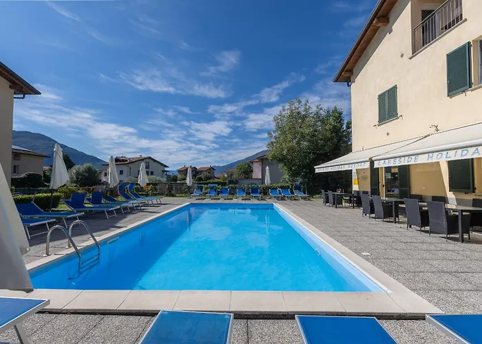 Lakeside Holiday Resort